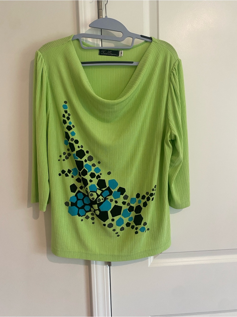 Lime Green Long-Sleeve Scoop Neck Top with Geometric Print